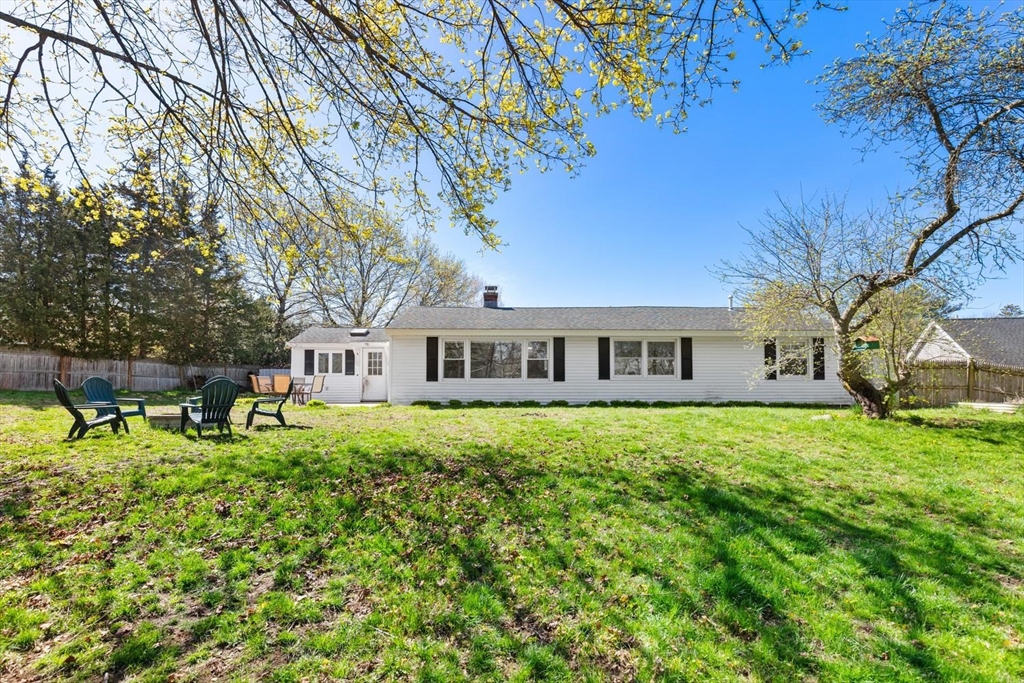 52 Coolidge Road Danvers, MA 01923 - Photo 26 of 28