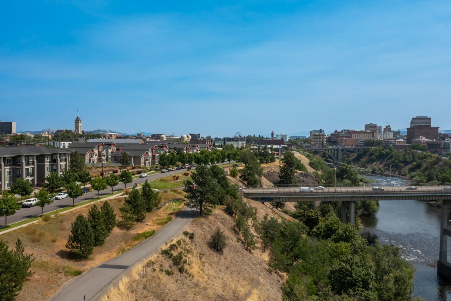 2118 West Summit Parkway Spokane, WA 99201 - Photo 13 of 50