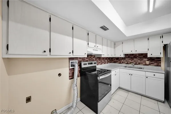 $1,200 | 4824 Lucaya Drive, Unit 1, Cape Coral, FL 33904