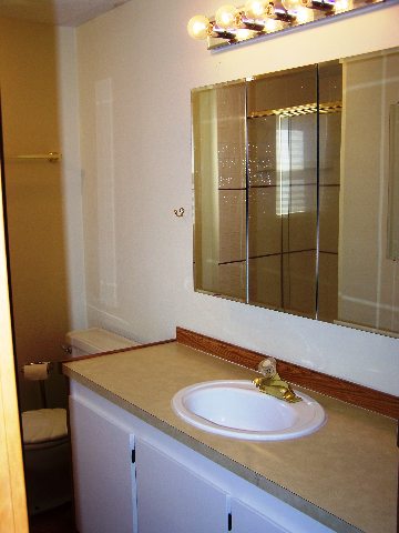 37912 North Madison Road Elk, WA 99009 - Photo 8 of 9 Gallery Image 8