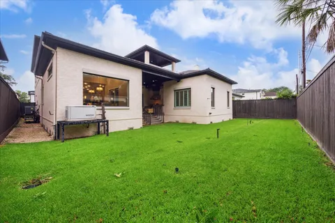 $2,095,000 | 4615 Verone Street, Bellaire, TX 77401