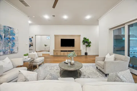 $2,095,000 | 4615 Verone Street, Bellaire, TX 77401