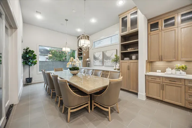 $1,985,000 | 4615 Verone Street, Bellaire, TX 77401