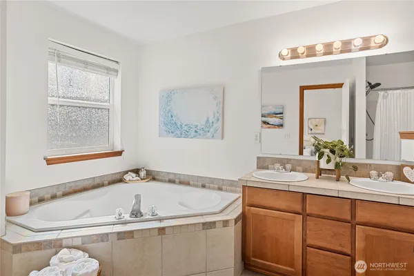 $459,000 | 21505 104th St Court East, Bonney Lake, WA 98391