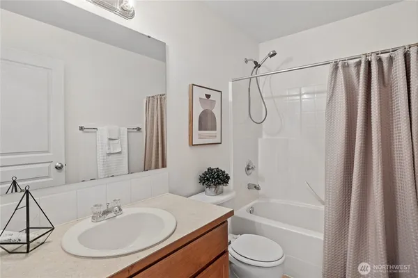 $459,000 | 21505 104th St Court East, Bonney Lake, WA 98391
