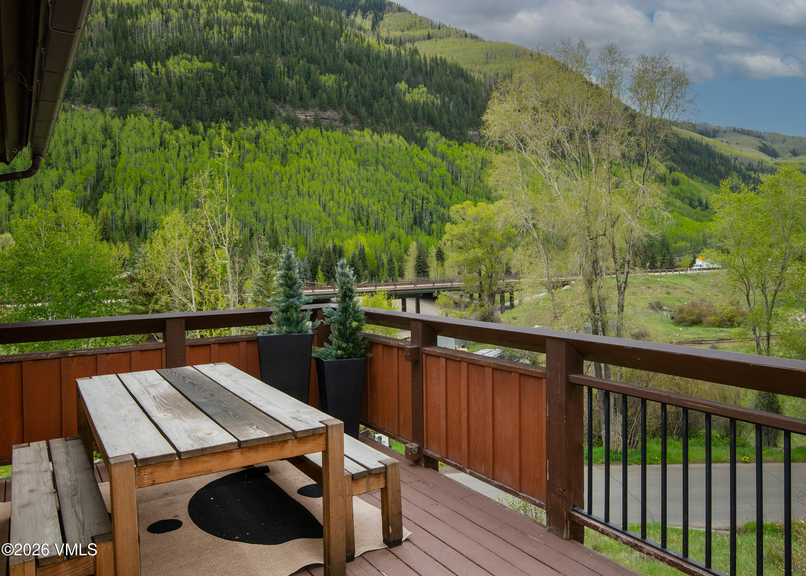2875 Manns Ranch Road, Unit E1 Vail, CO 81657 - Photo 29 of 39 2875-Manns-Rnch-E-1_30