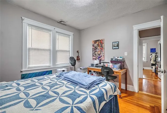 $625,000 | 136 Hillside Avenue, Pawtucket, RI 02860