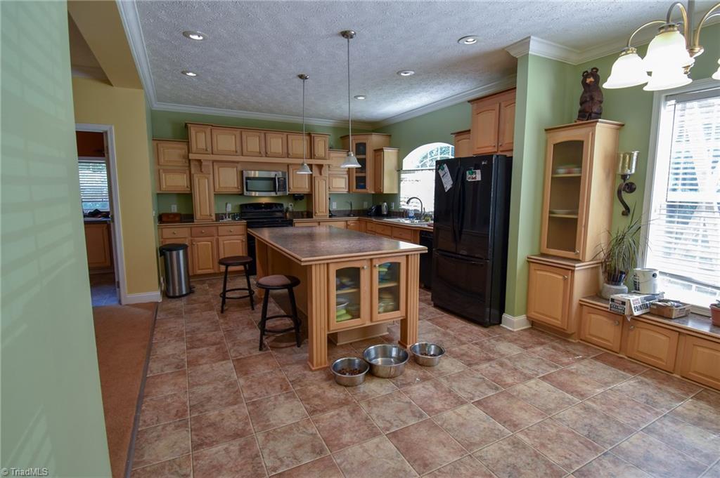 129 Heitman Road Lexington, NC 27295 - Photo 3 of 11 Gallery Image 3