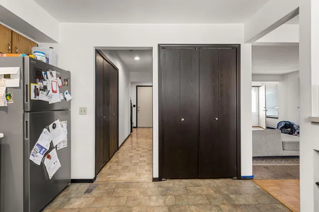 $189,900 | 409 Irvine Road, Unit 409, Champaign, IL 61822