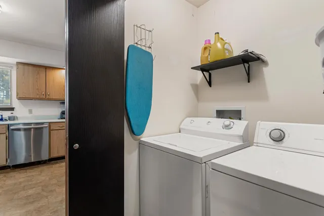 $189,900 | 409 Irvine Road, Unit 409, Champaign, IL 61822