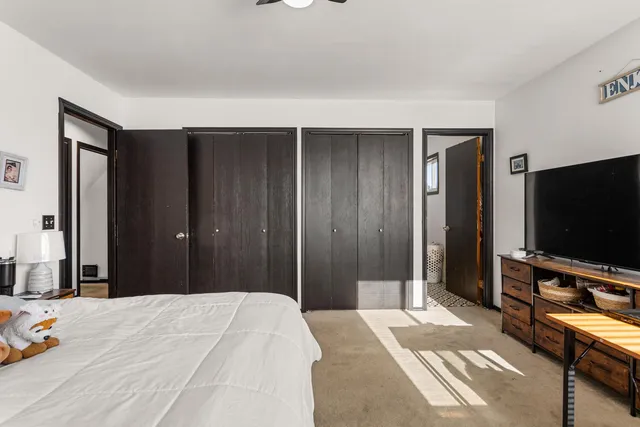 $189,900 | 409 Irvine Road, Unit 409, Champaign, IL 61822