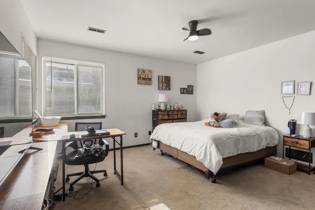 $189,900 | 409 Irvine Road, Unit 409, Champaign, IL 61822