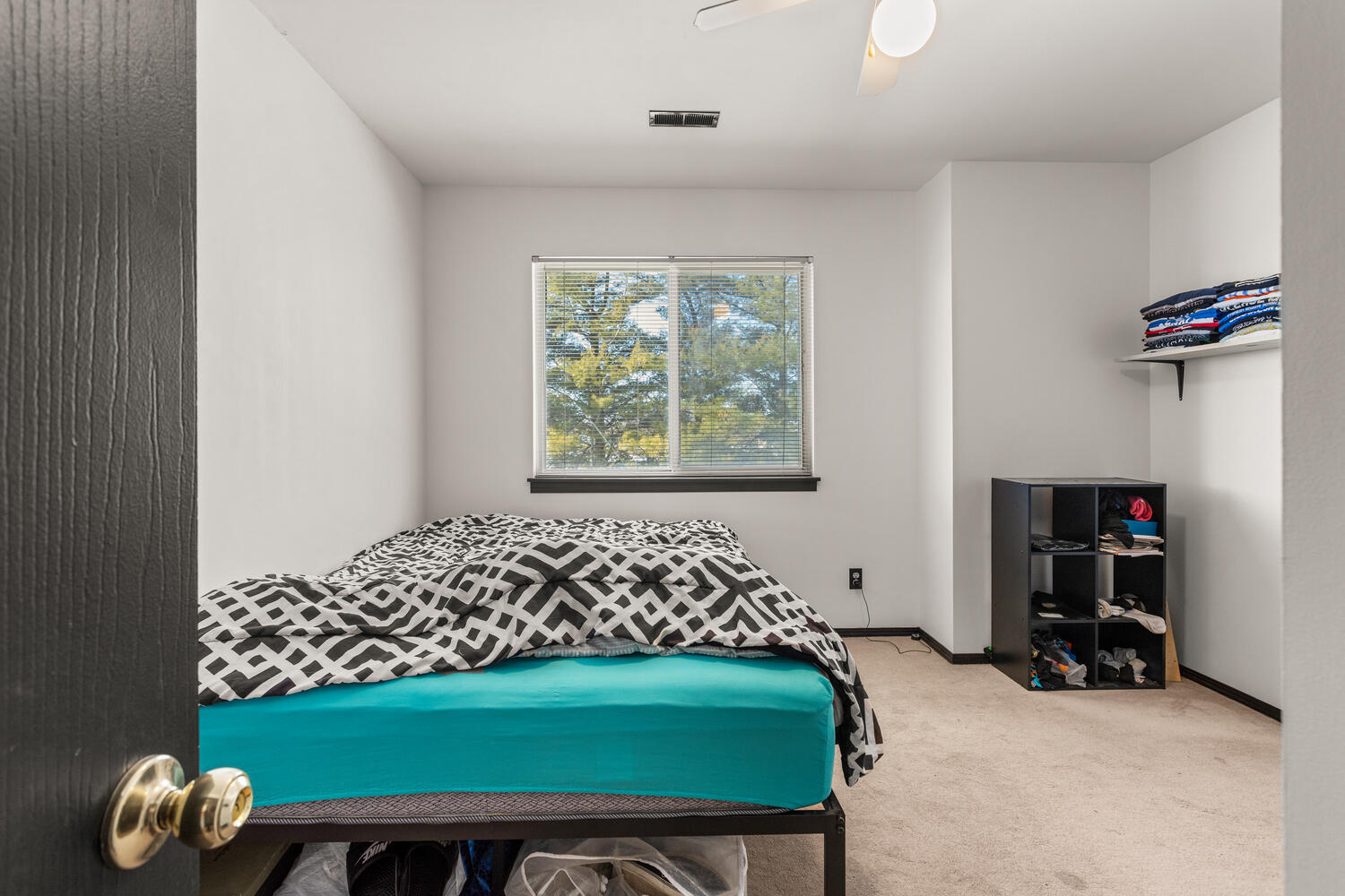 409 Irvine Road, Unit 409 Champaign, IL 61822 - Photo 19 of 29