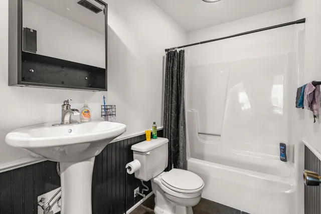 $189,900 | 409 Irvine Road, Unit 409, Champaign, IL 61822