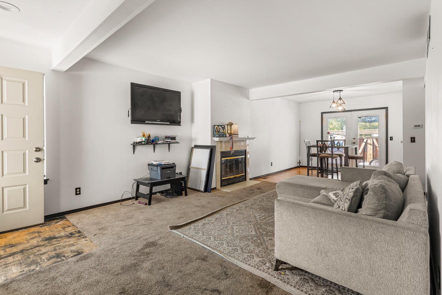 409 Irvine Road, Unit 409 Champaign, IL 61822 - Photo 5 of 29