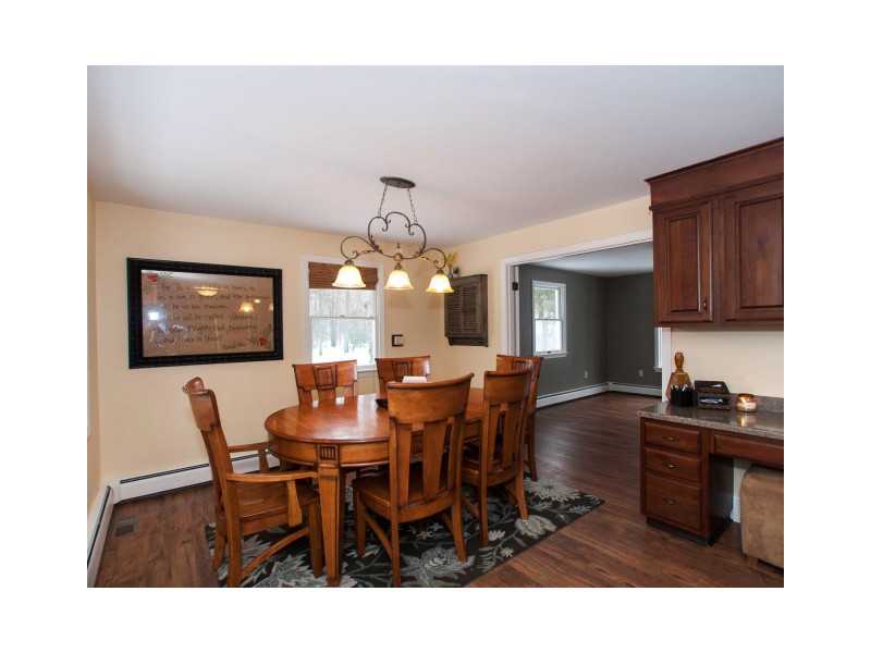 2065 Division Road East Greenwich, RI 02818 - Photo 6 of 19 Kitchen.