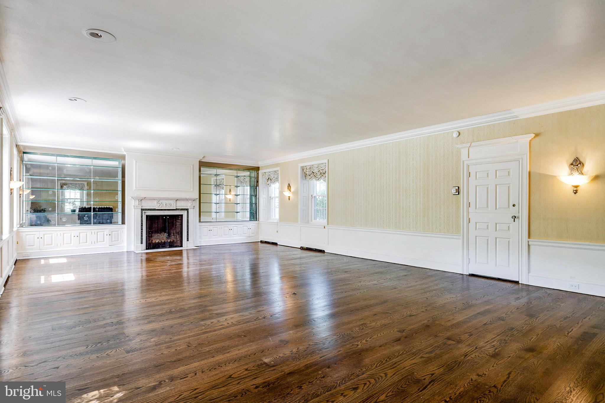 1118 Indian Creek Road Wynnewood, PA 19096 - Photo 17 of 55