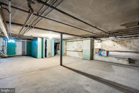 $2,596,000 | 1118 Indian Creek Road, Wynnewood, PA 19096