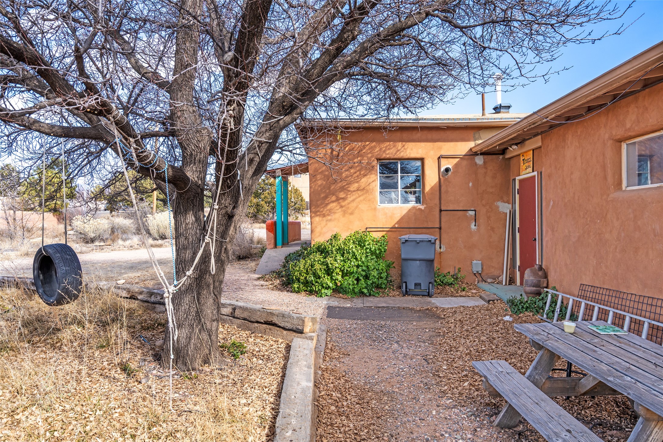 400 Brunn School Road Santa Fe, NM 87505 - Photo 11 of 55