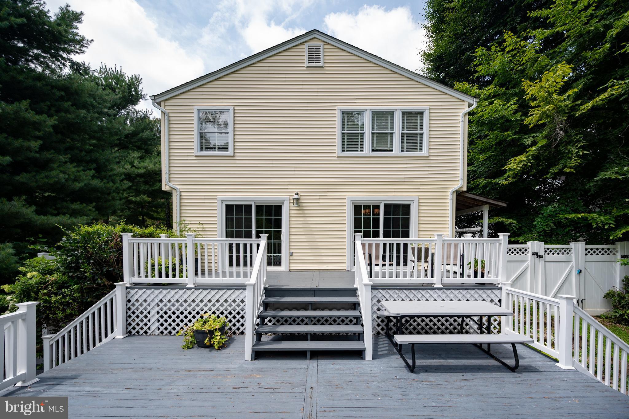 11947 Appling Valley Road Fairfax, VA 22030 - Photo 23 of 27 Gallery Image 23