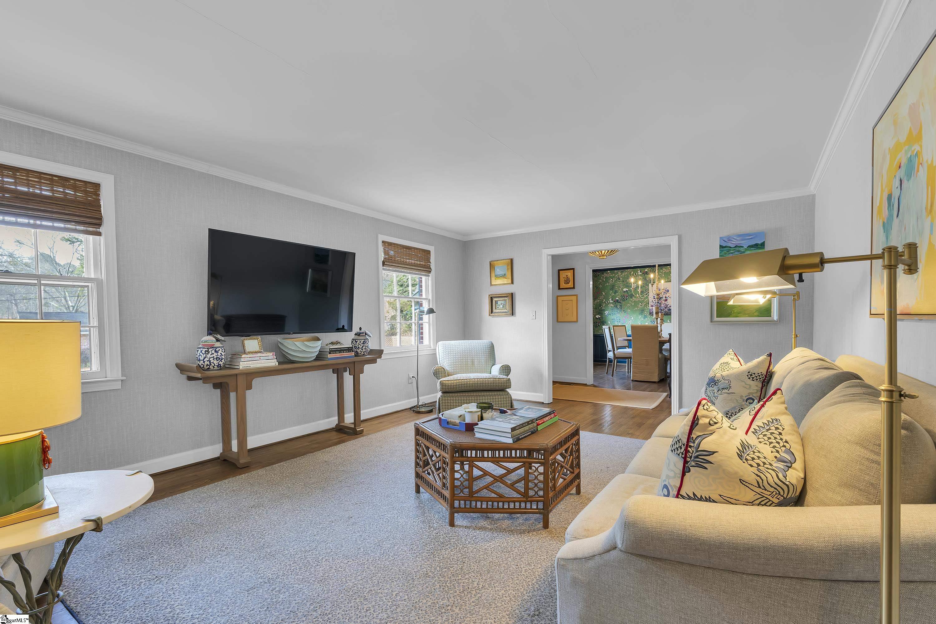 120 Lullwater Road Greenville, SC 29607 - Photo 5 of 28 Gallery Image 5