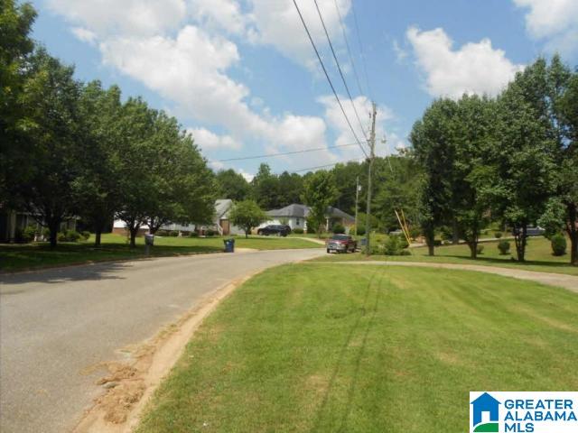 1725 Patch Place Anniston, AL 36201 - Photo 3 of 16