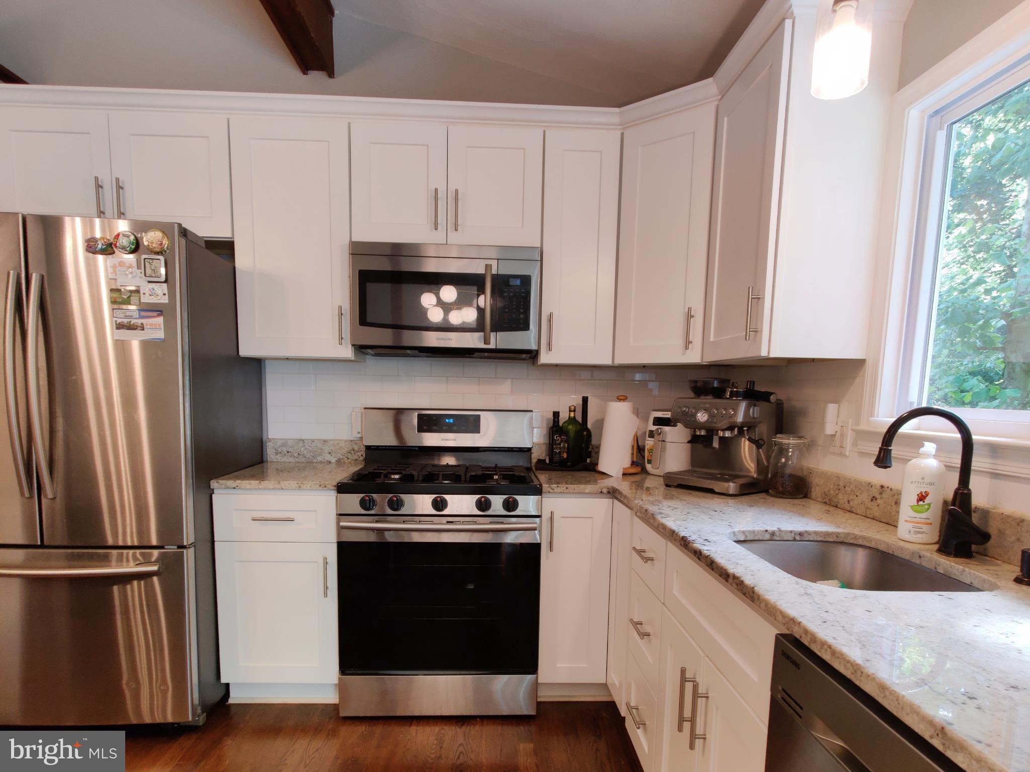 10718 Faulkner Ridge Circle Columbia, MD 21044 - Photo 10 of 30 Kitchen