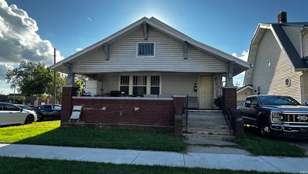 $214,900 | 1011 Benham Court, Elkhart, IN 46516