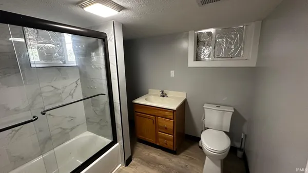 $214,900 | 1011 Benham Court, Elkhart, IN 46516