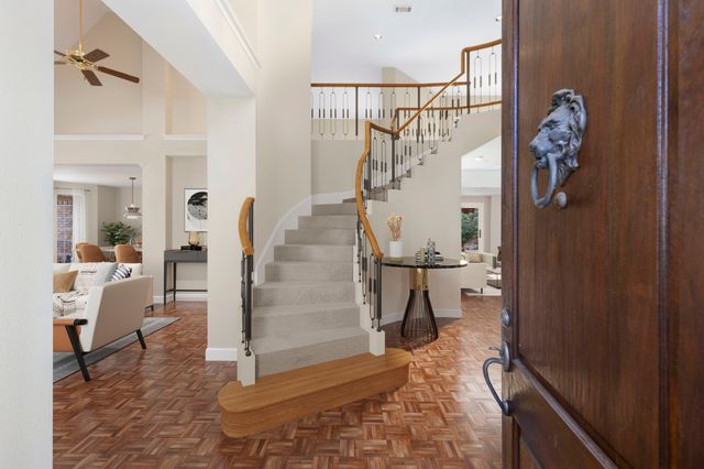 a view of entryway and hall