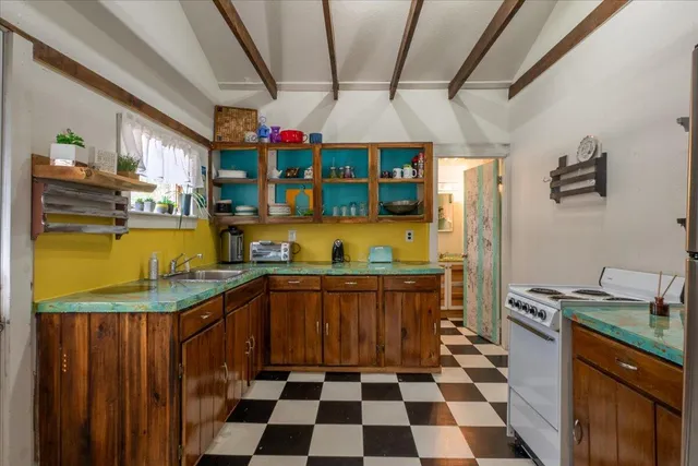 $325,000 | 2910 Burkettville Road, Liberty, ME 04949