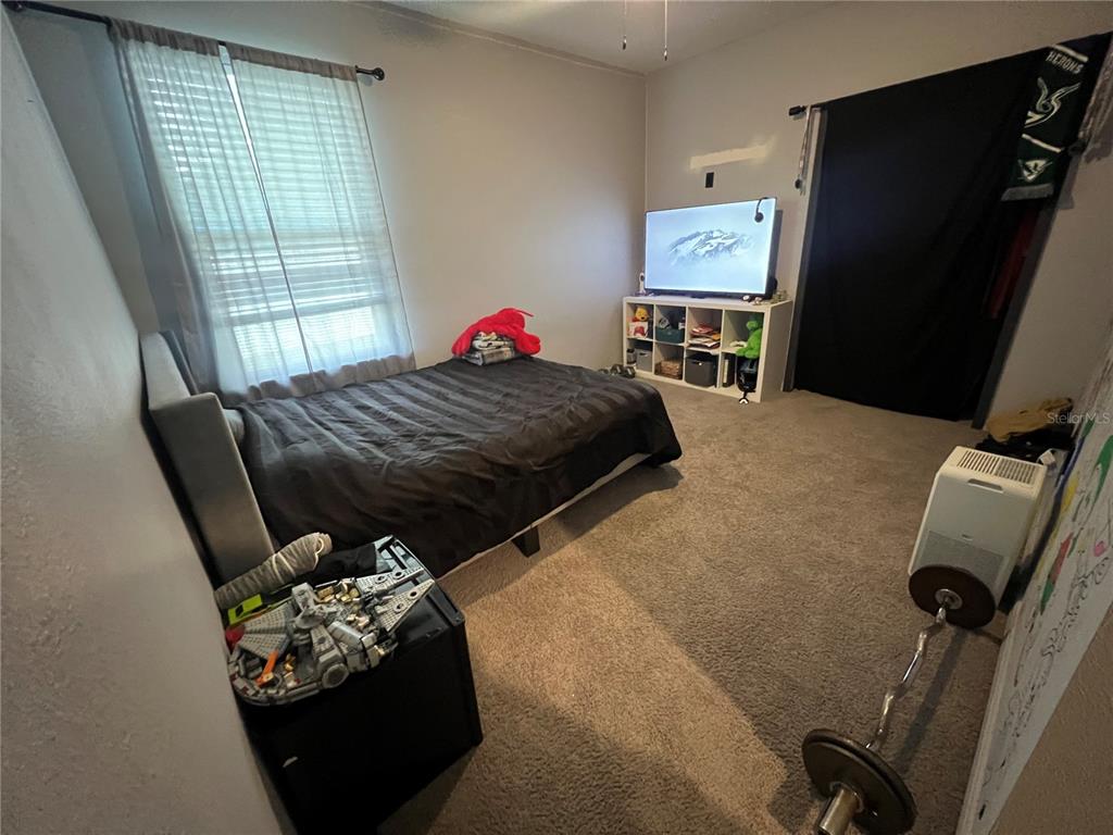 14040 Gregory Street Spring Hill, FL 34609 - Photo 14 of 23