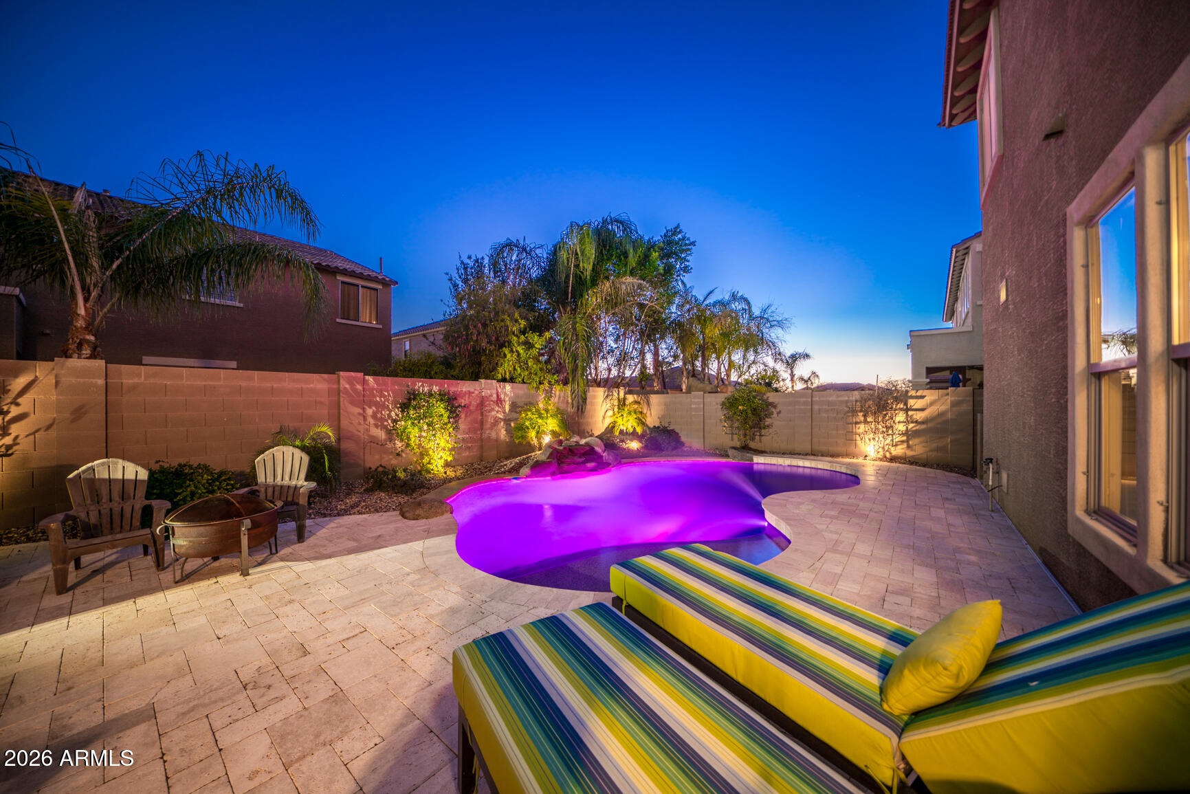 2681 East Hampton Lane Gilbert, AZ 85295 - Photo 56 of 88 a view of a pool with sitting area