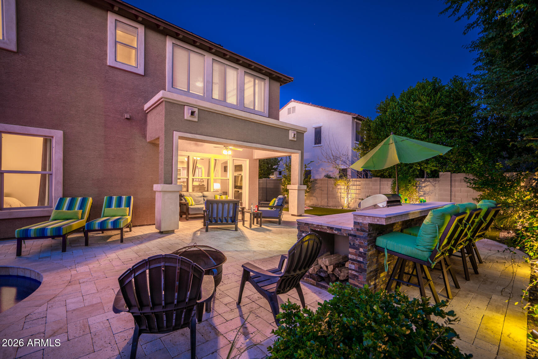 2681 East Hampton Lane Gilbert, AZ 85295 - Photo 77 of 88 a view of a dinning tables and chairs in patio