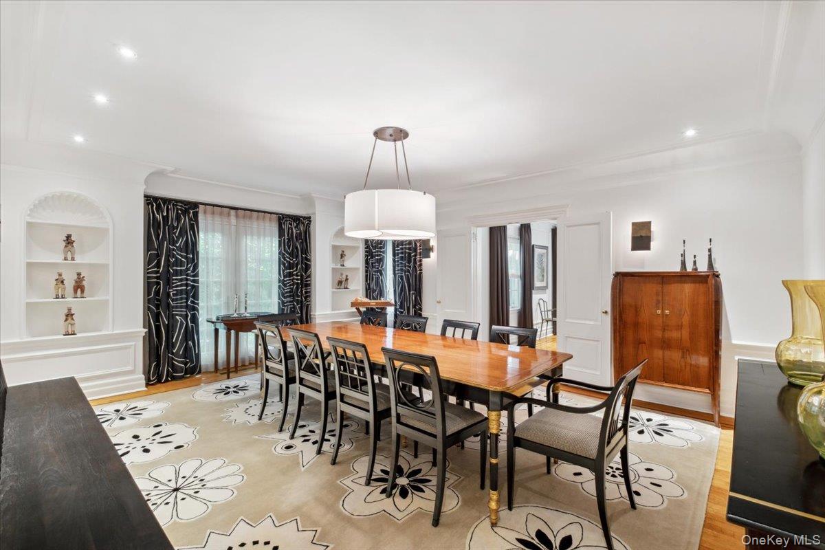 18 Richbell Road Scarsdale, NY 10583 - Photo 14 of 40 Large formal dining room with French doors into the living room