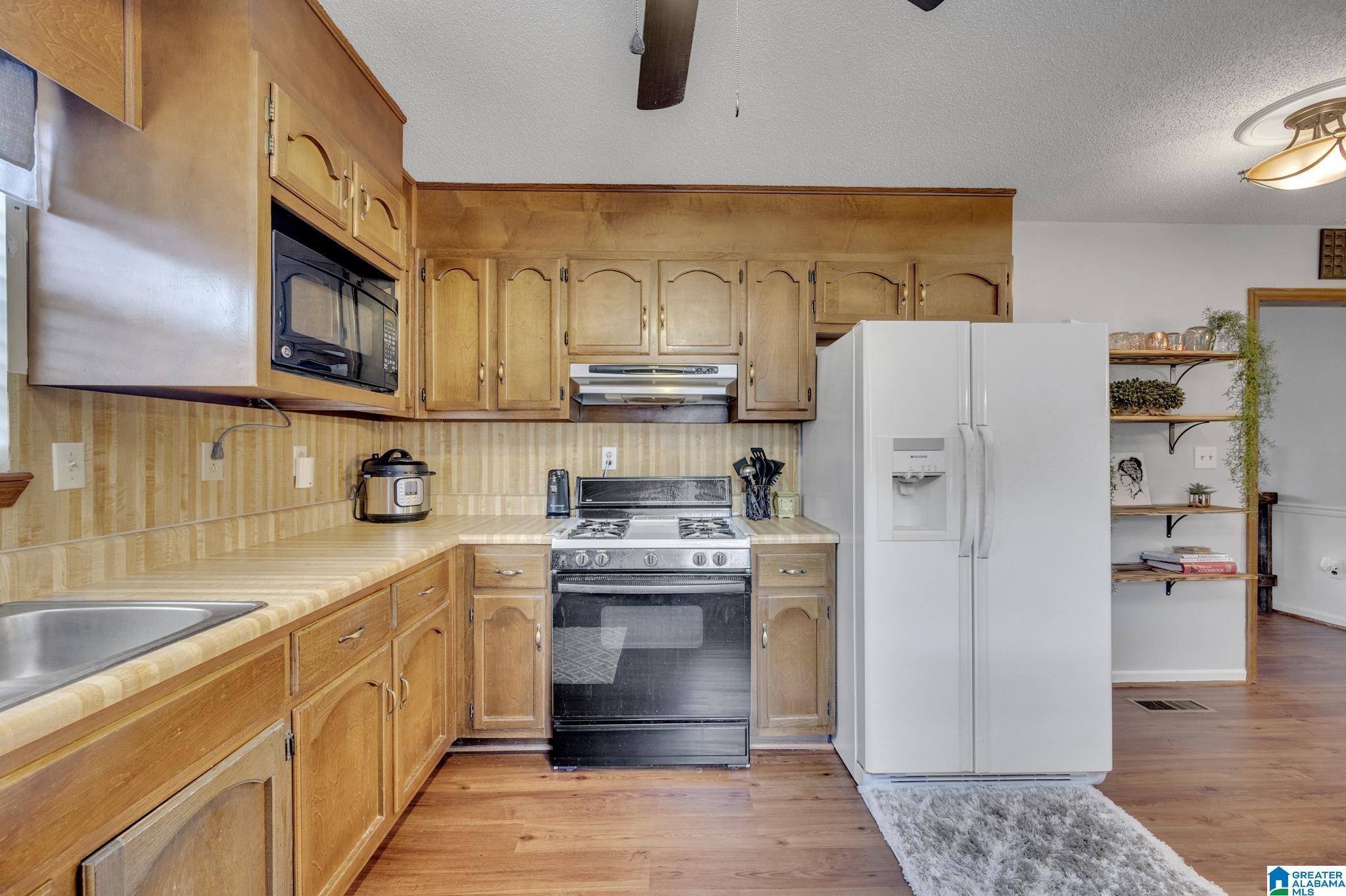 7900 Ed Jones Road Gardendale, AL 35071 - Photo 12 of 25