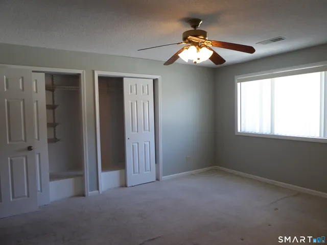 a view of empty room with window