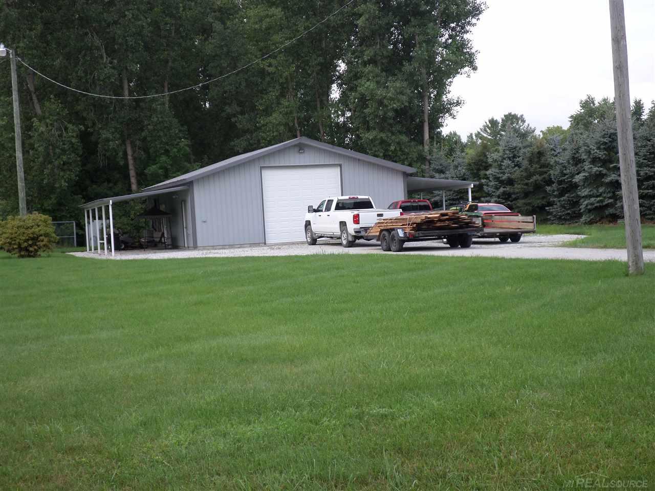 7453 Big Hand Road St. Clair, MI 48079 - Photo 47 of 55 31356498-52.JPG