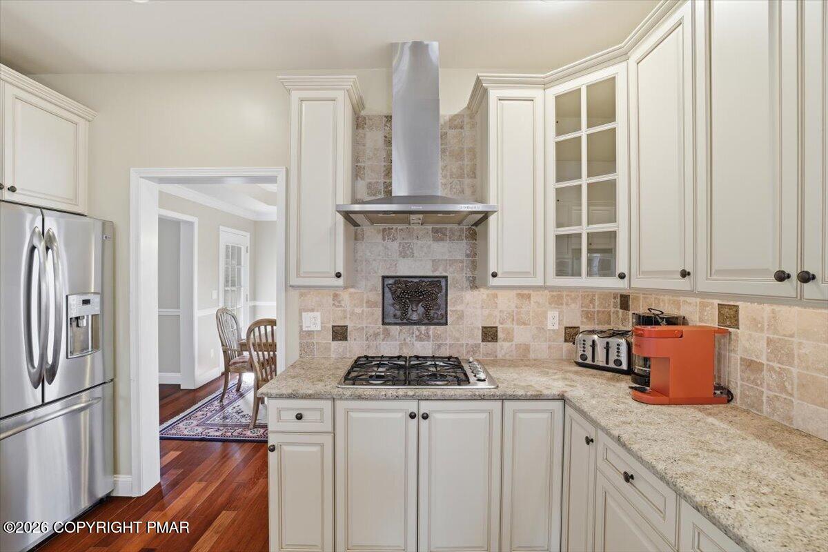 290 Lakeview Road Lackawaxen, PA 18435 - Photo 14 of 79 049-Photo-48