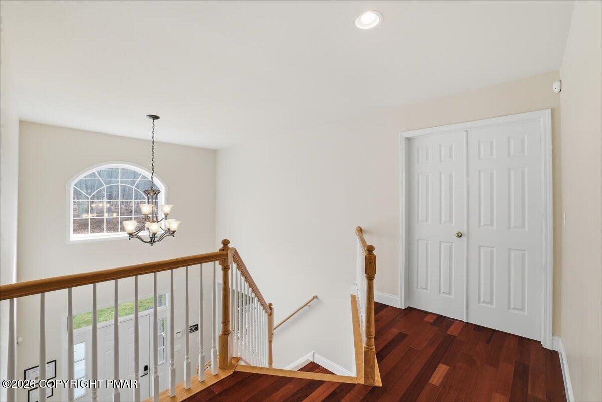 290 Lakeview Road Lackawaxen, PA 18435 - Photo 30 of 79 067-Photo-66