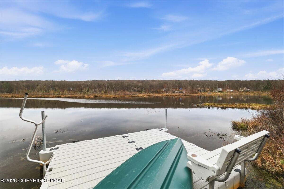 290 Lakeview Road Lackawaxen, PA 18435 - Photo 4 of 79 024-Photo-23