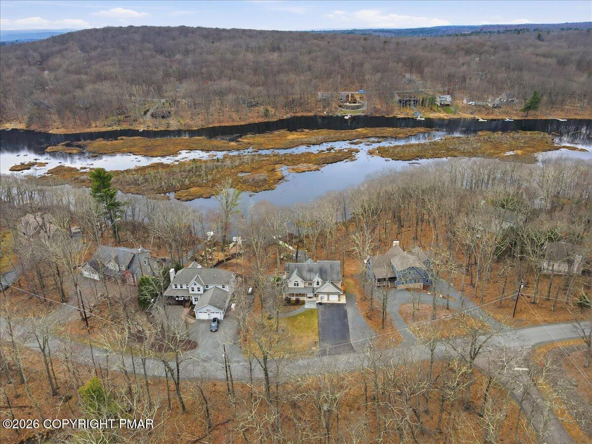 290 Lakeview Road Lackawaxen, PA 18435 - Photo 5 of 79 028-Photo-27