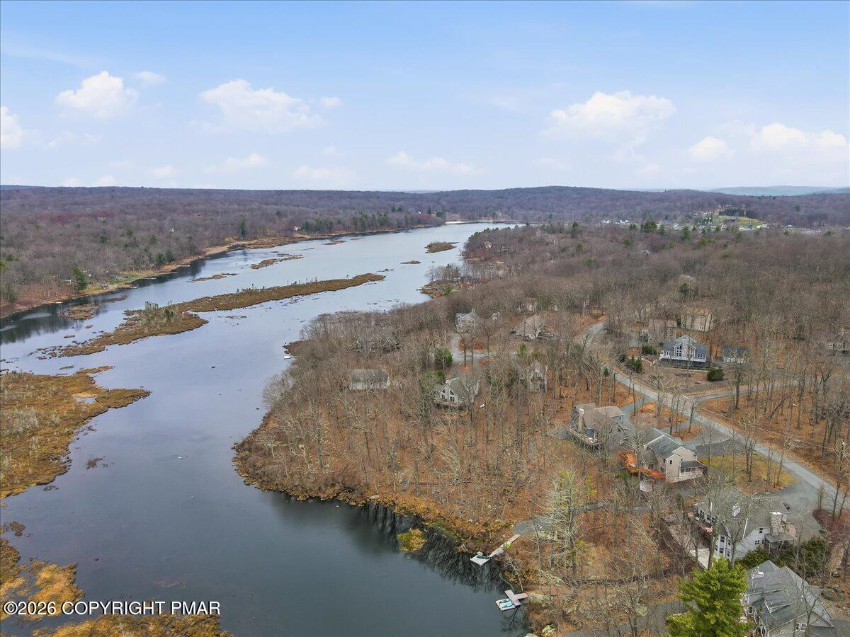 290 Lakeview Road Lackawaxen, PA 18435 - Photo 6 of 79 029-Photo-28