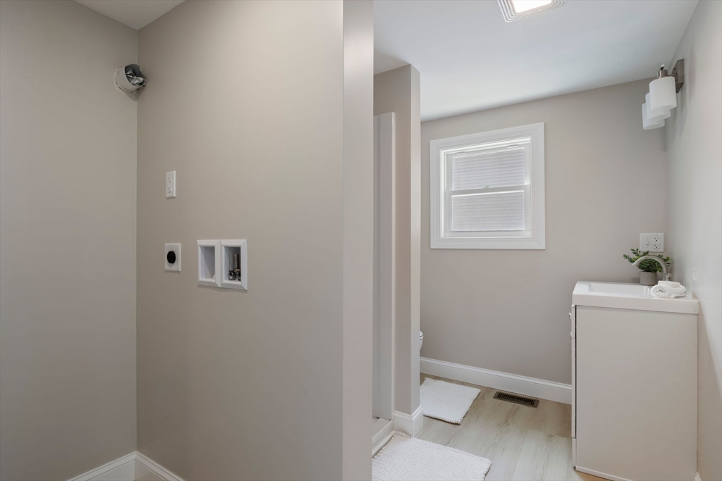 3 Greystone Road Merrimac, MA 01860 - Photo 14 of 42