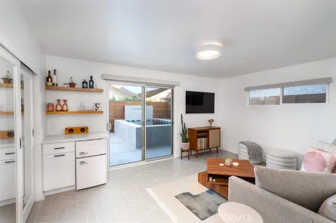 $1,800,000 | 1618 Carver Street, Redondo Beach, CA 90278