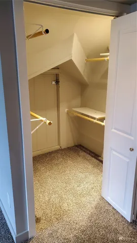 $1,900 | 4856 Naomi Avenue, Tracyton, WA 98311