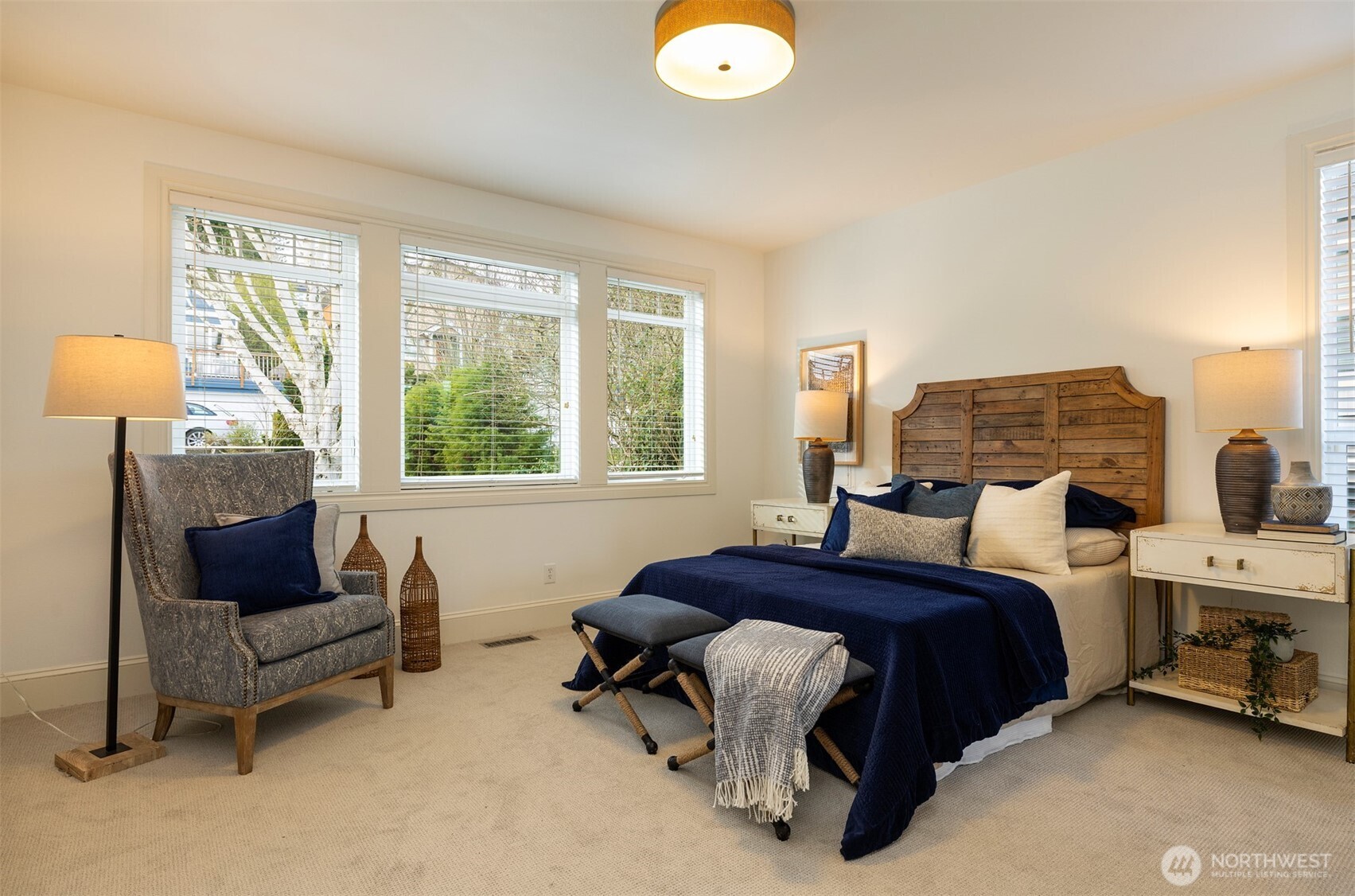 3422 35th Avenue West Seattle, WA 98199 - Photo 18 of 40