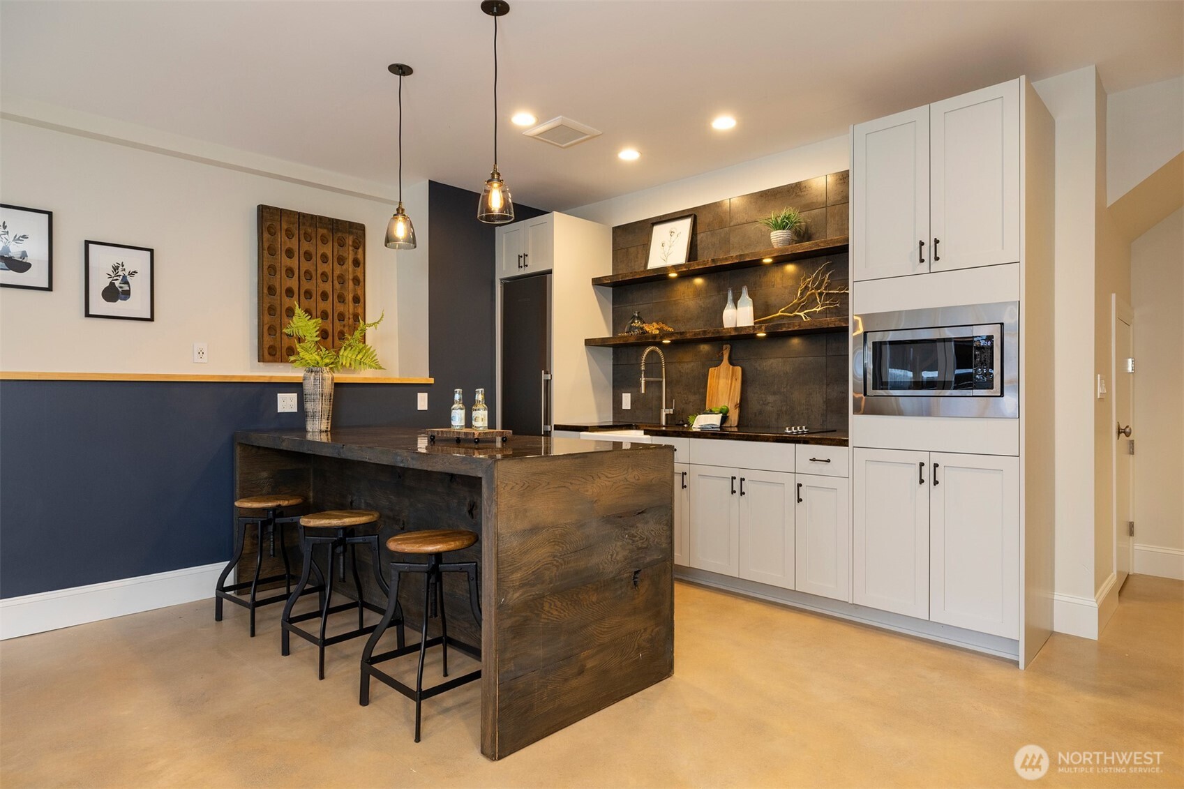 3422 35th Avenue West Seattle, WA 98199 - Photo 26 of 40