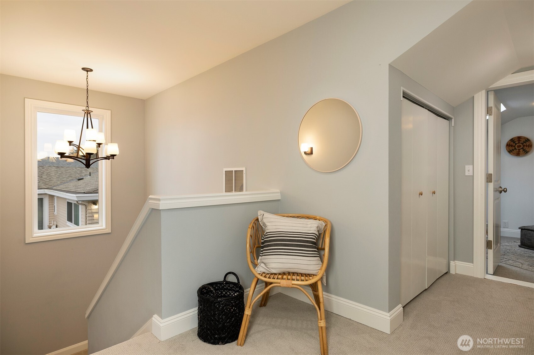 3422 35th Avenue West Seattle, WA 98199 - Photo 30 of 40