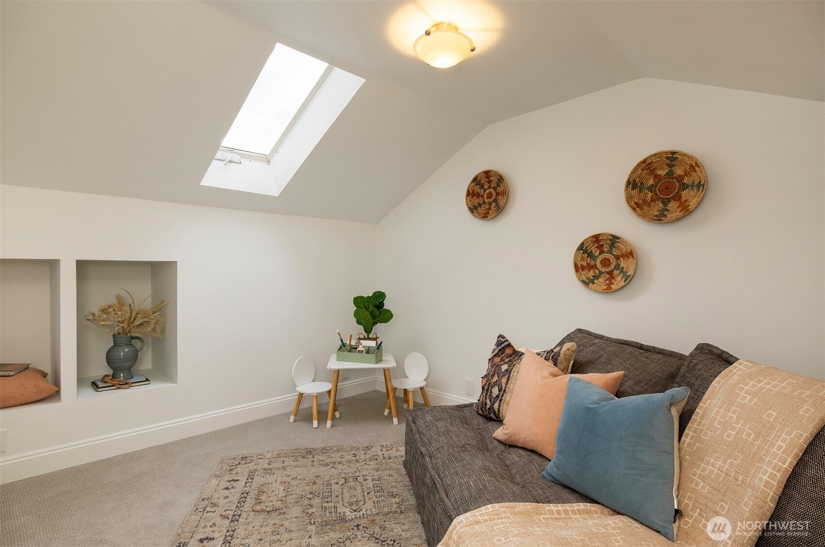 3422 35th Avenue West Seattle, WA 98199 - Photo 34 of 40